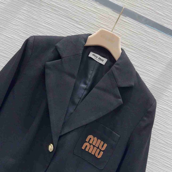 Miu Miu Black Blazer with Brown Plaid Cuffs - Picture 3 of 8